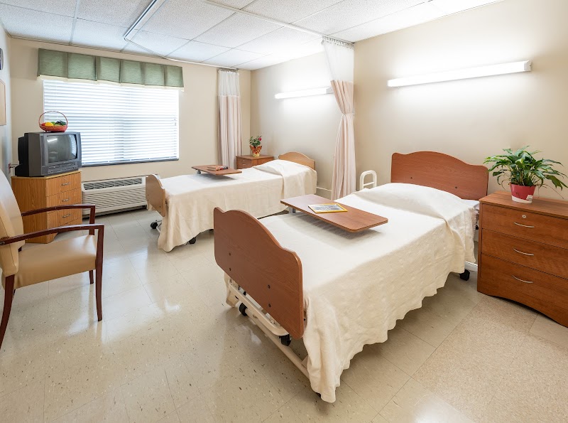 DRESHER HILL HEALTH & REHABILITATION CENTER nursing home in FORT WASHINGTON, PA - Photo 3 of 10