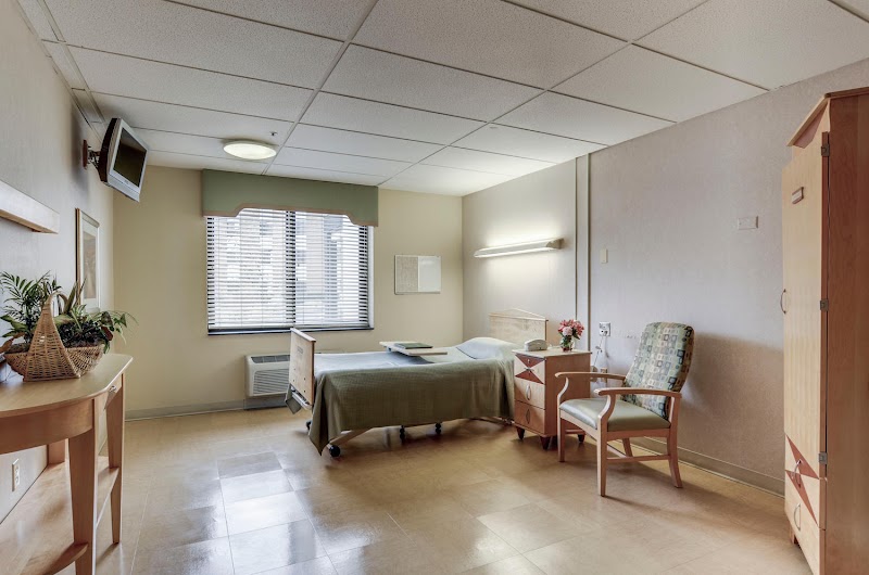 BETHLEHEM NORTH SKILLED NURSING AND REHABILITATION nursing home in BETHLEHEM, PA - Photo 4 of 10