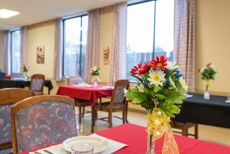 EDISON MANOR NURSING & REHABILITATION CENTER nursing home in NEW CASTLE, PA - Photo 5 of 5