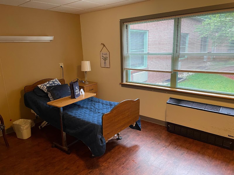 MOUNTAIN TOP REHABILITATION & HEALTHCARE  CENTER nursing home in MOUNTAIN TOP, PA - Photo 5 of 5