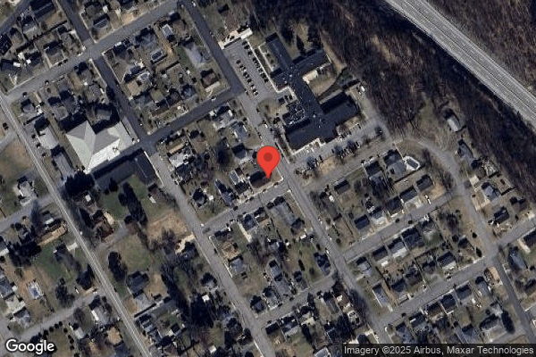 OAK RIDGE REHABILITATION & HEALTHCARE CENTER nursing home in TAYLOR, PA - Photo 1 of 5