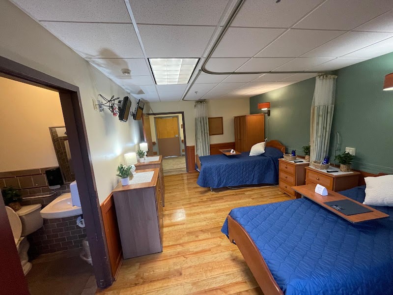 OAK RIDGE REHABILITATION & HEALTHCARE CENTER nursing home in TAYLOR, PA - Photo 4 of 5