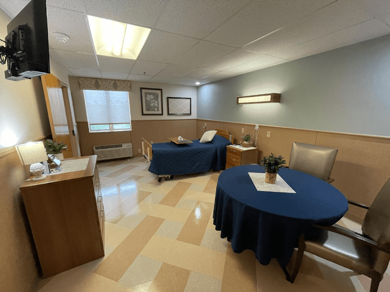 OAK RIDGE REHABILITATION & HEALTHCARE CENTER nursing home in TAYLOR, PA - Photo 5 of 5