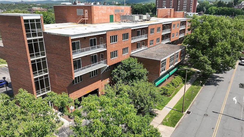 ALLIED SERVICES CENTER CITY SKILLED NURSING nursing home in WILKES BARRE, PA - Photo 4 of 10