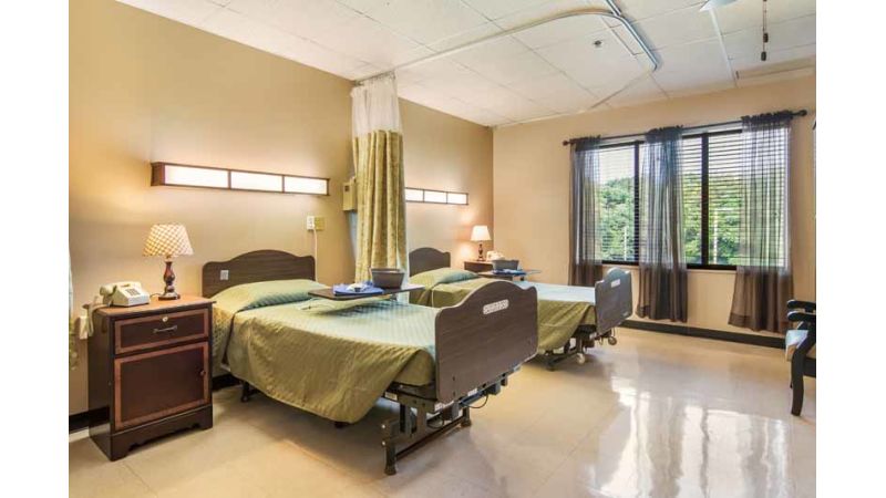 CEDAR HILL HEALTHCARE AND REHABILITATION CENTER nursing home in CORAOPOLIS, PA - Photo 4 of 5