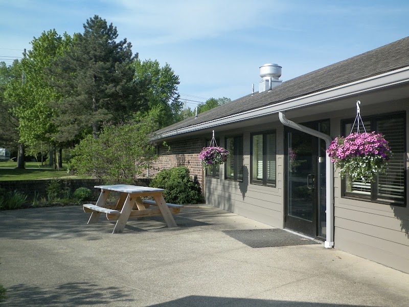 EDINBORO MANOR nursing home in EDINBORO, PA - Photo 4 of 5