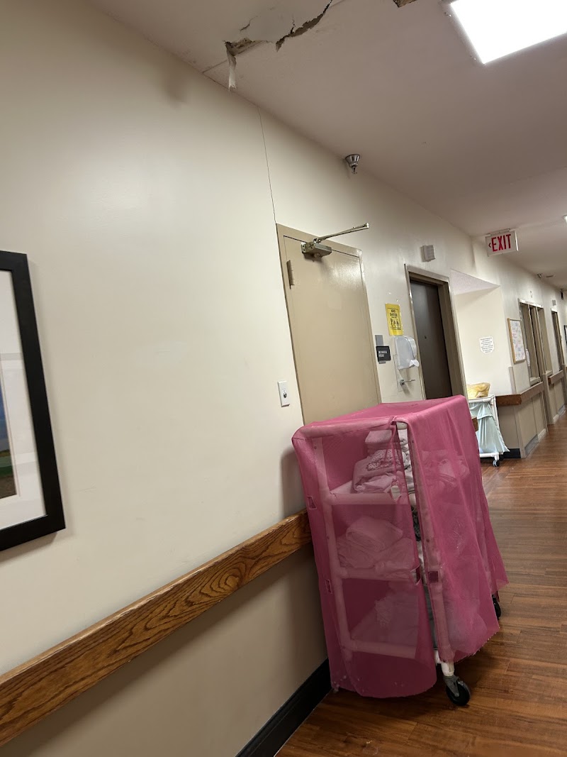 WECARE AT MONROEVILLE REHABILITATION AND NSG CTR nursing home in MONROEVILLE, PA - Photo 2 of 5