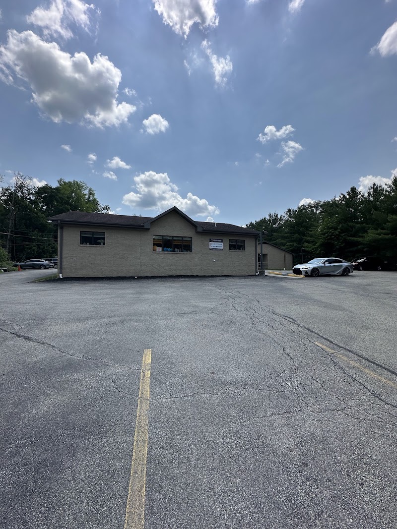 MEADOWCREST REHABILITATION & HEALTHCARE CENTER nursing home in BETHEL PARK, PA - Photo 2 of 4