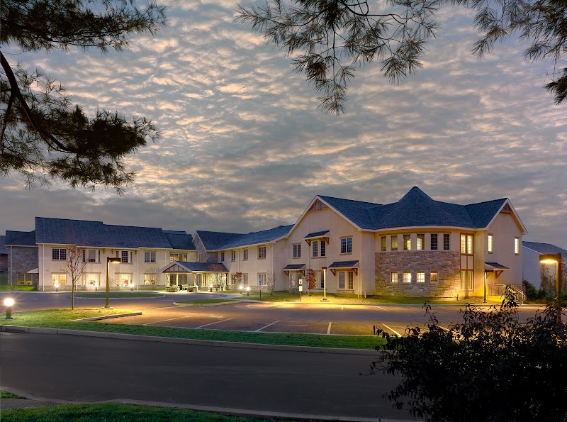 WAVERLY HEIGHTS nursing home in GLADWYNE, PA - Photo 3 of 10