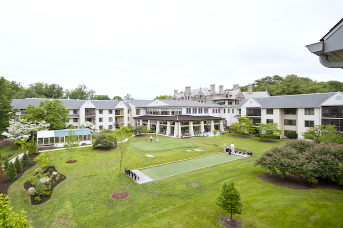 BEAUMONT AT BRYN MAWR nursing home in BRYN MAWR, PA - Photo 2 of 10
