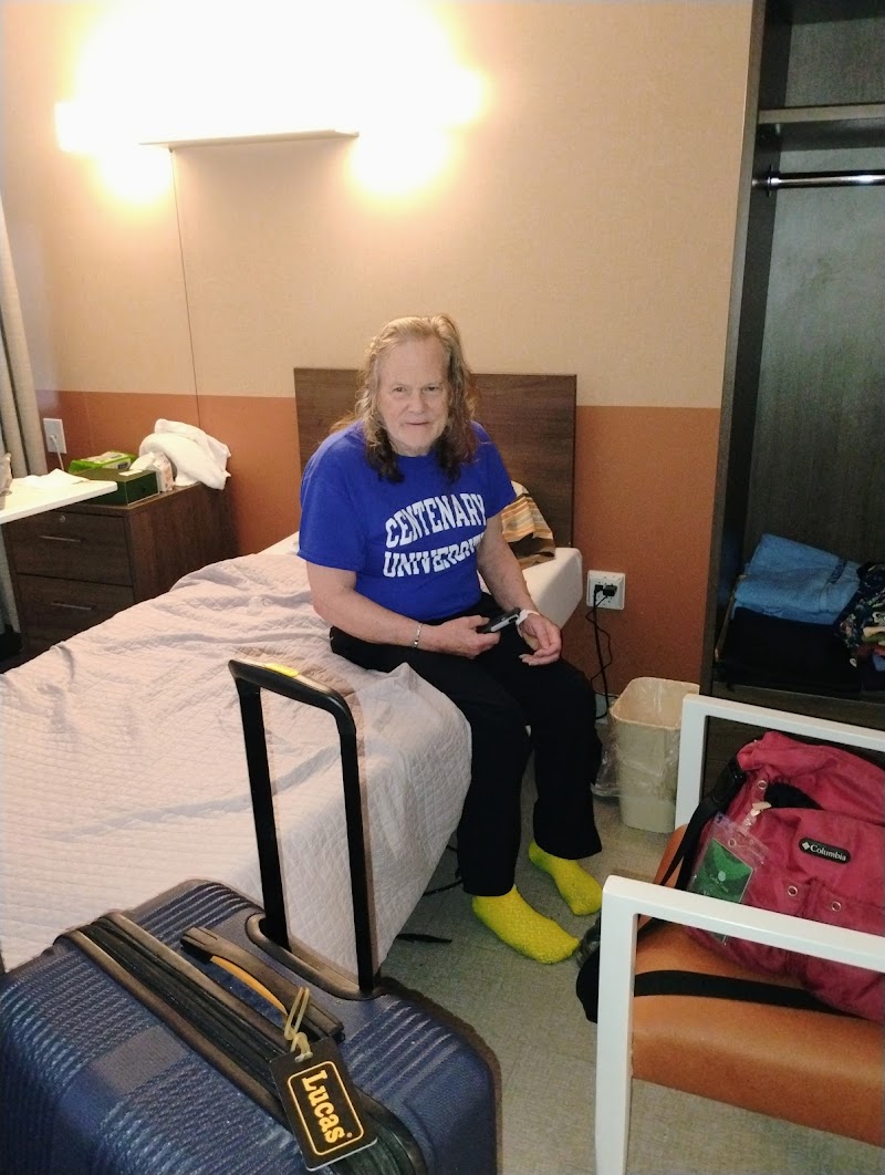 CEDAR CREST POST ACUTE nursing home in ALLENTOWN, PA - Photo 4 of 5