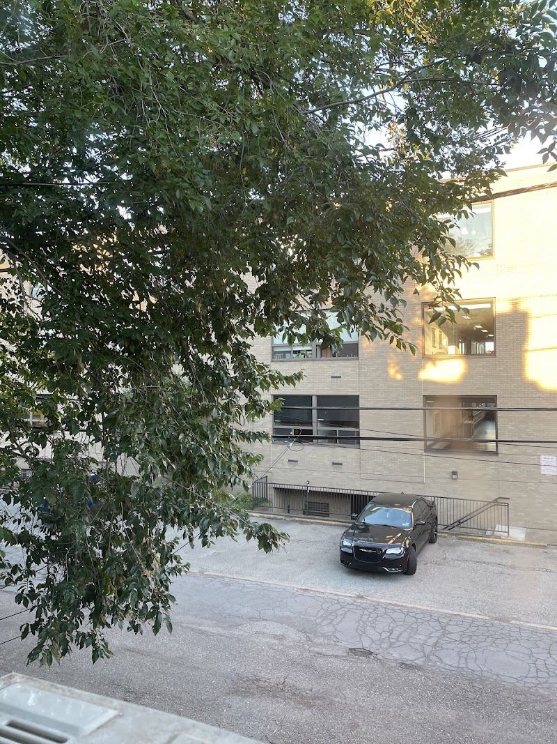 EAST END HEALTH & REHAB CENTER nursing home in PITTSBURGH, PA - Photo 2 of 4