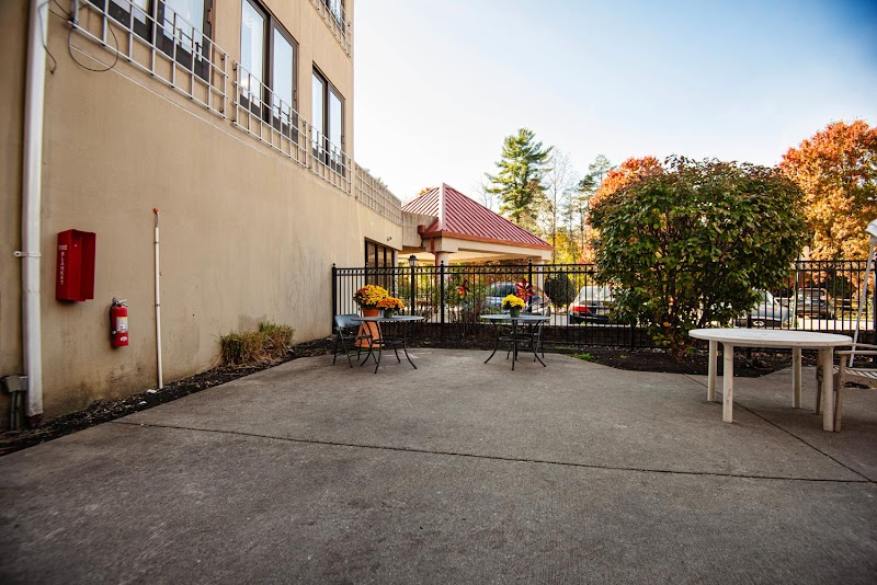 FAIRVIEW NURSING AND REHABILITATION CENTER nursing home in PHILADELPHIA, PA - Photo 5 of 5