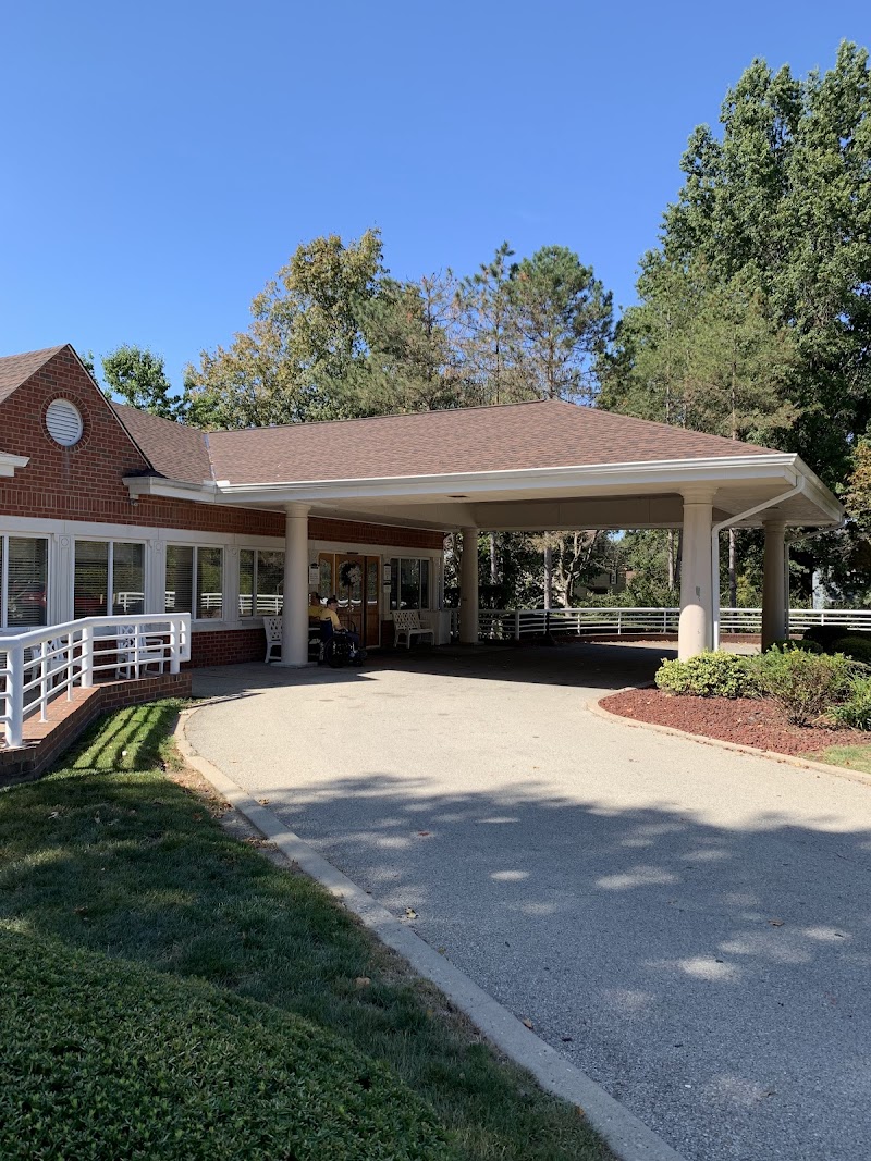 PETERS TOWNSHIP POST ACUTE nursing home in MCMURRAY, PA - Photo 3 of 10