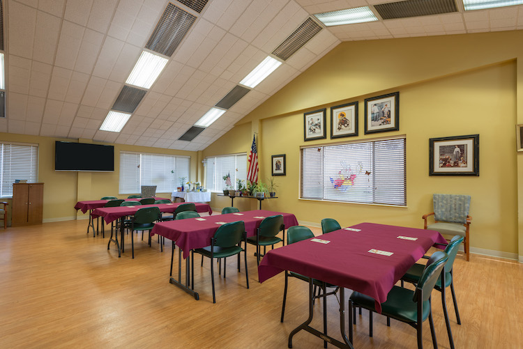 THIRD AVENUE HEALTH & REHAB CENTER nursing home in KINGSTON, PA - Photo 2 of 5