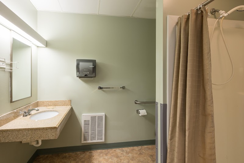 THIRD AVENUE HEALTH & REHAB CENTER nursing home in KINGSTON, PA - Photo 5 of 5