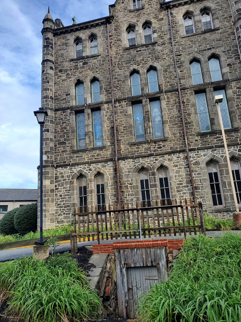 KEARSLEY REHABILITATION AND NURSING CENTER nursing home in PHILADELPHIA, PA - Photo 5 of 5