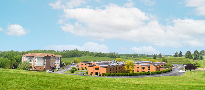 WILLIAM PENN CARE CENTER nursing home in JEANNETTE, PA - Photo 2 of 5