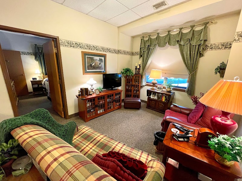 LECOM at Asbury Ridge dba Saint Mary's Asbury Ridg nursing home in ERIE, PA - Photo 5 of 10