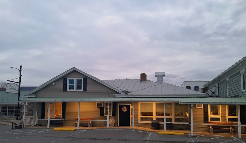 RICHFIELD HEALTHCARE AND REHABILITATION CENTER nursing home in RICHFIELD, PA - Photo 2 of 3