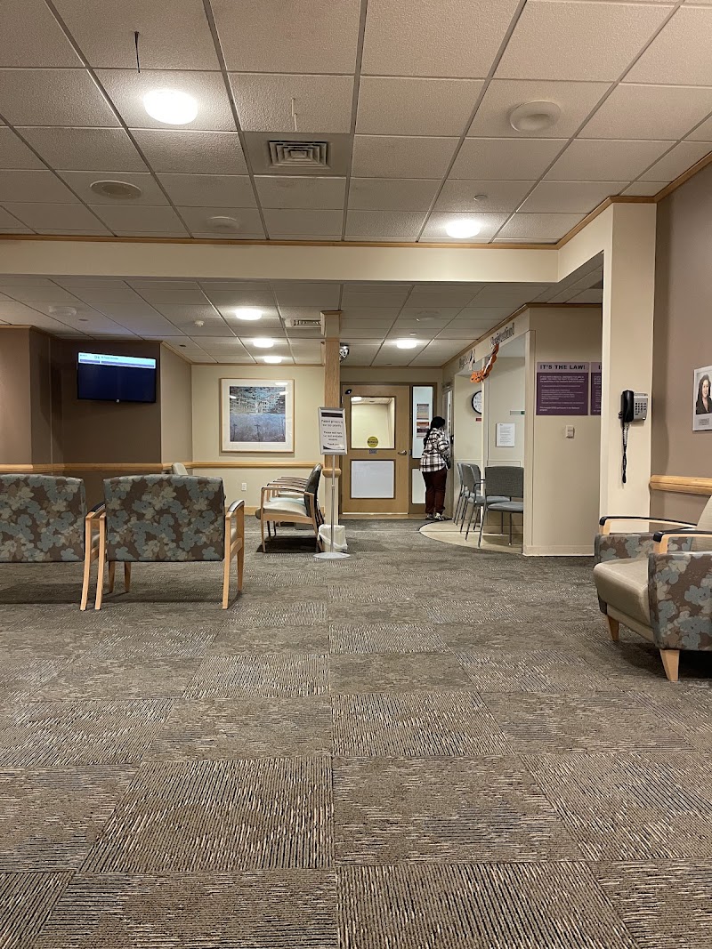 UPMC MAGEE-WOMENS HOSPITAL TCU nursing home in PITTSBURGH, PA - Photo 4 of 10