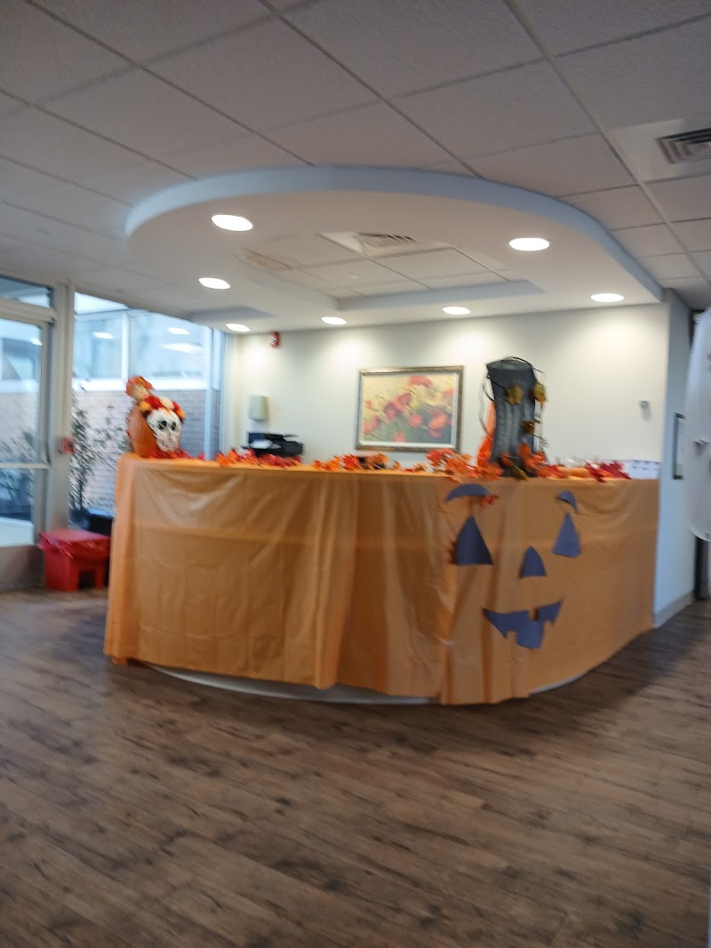 FOX SUBACUTE AT MECHANICSBURG nursing home in MECHANICSBURG, PA - Photo 4 of 5