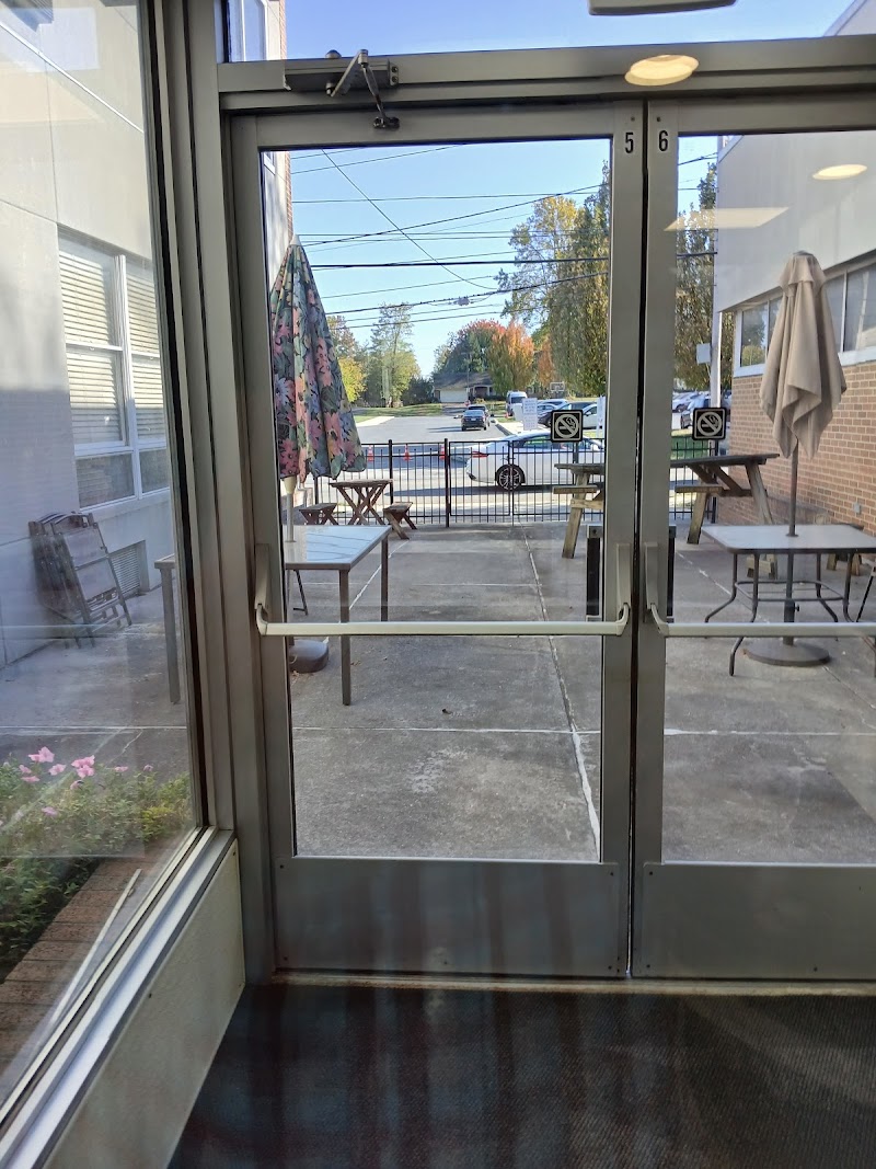 FOX SUBACUTE AT MECHANICSBURG nursing home in MECHANICSBURG, PA - Photo 5 of 5