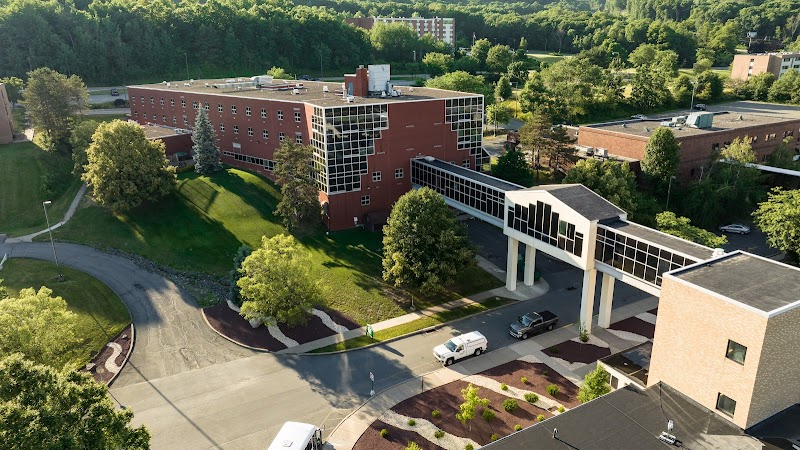 ALLIED SERVICES TRANSITIONAL REHAB UNIT nursing home in SCRANTON, PA - Photo 4 of 10