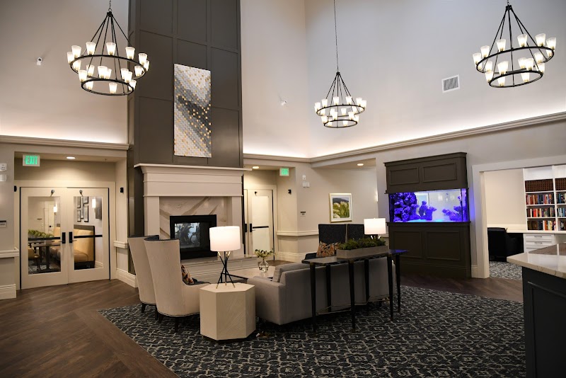 ADVANCED HEALTH CARE OF HANOVER nursing home in BETHLEHEM, PA - Photo 2 of 5