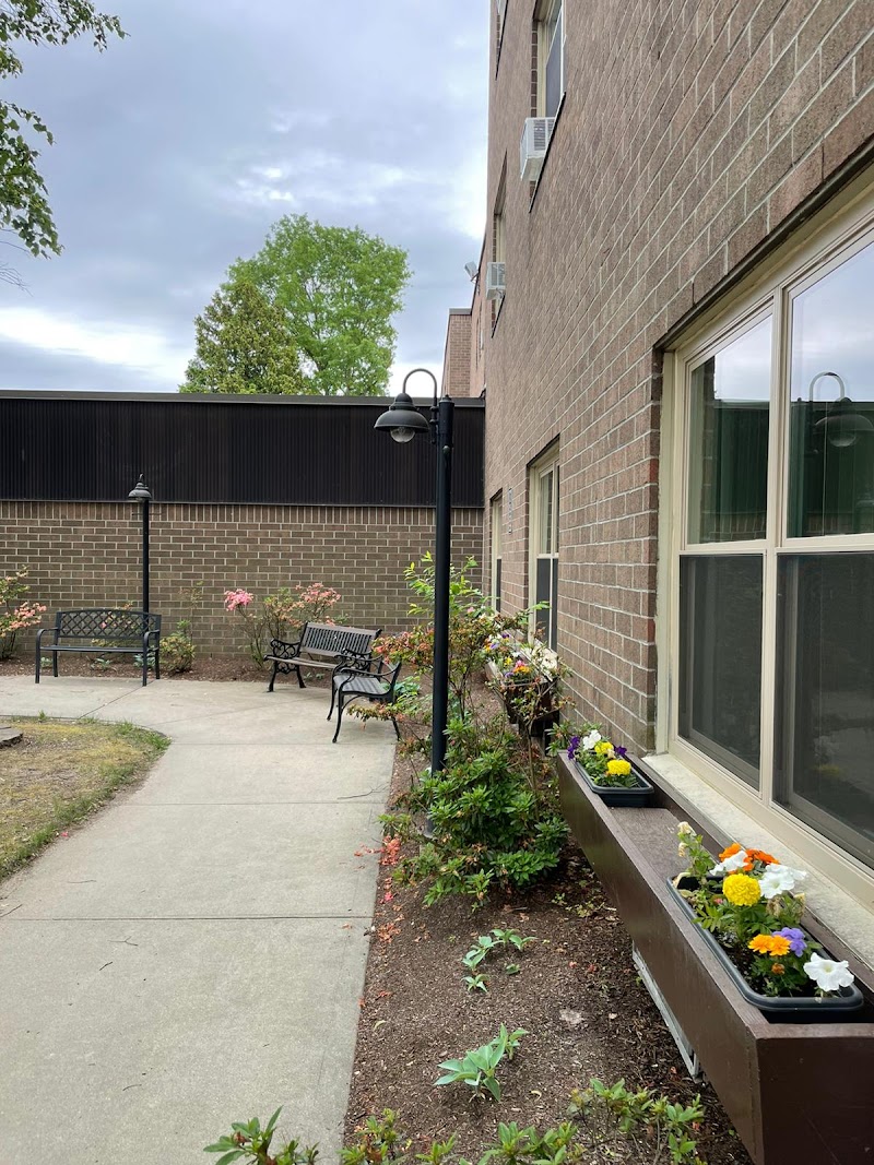 West View Nursing & Rehabilitation Center nursing home in West Warwick, RI - Photo 4 of 5