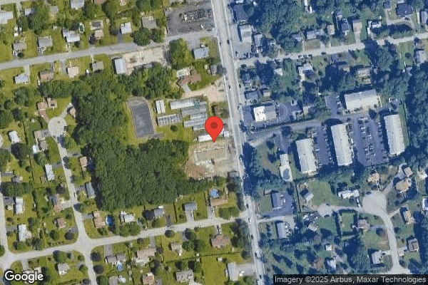 Warren Skilled Nursing and Rehabilitation nursing home in Warren, RI - Photo 1 of 8