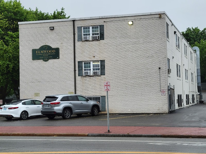 Elmwood Nursing and Rehabilitation Center nursing home in Providence, RI - Photo 4 of 10