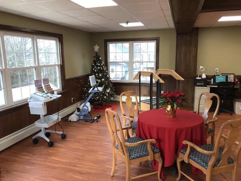 Eastgate Nursing & Rehabilitation Center nursing home in East Providence, RI - Photo 4 of 10