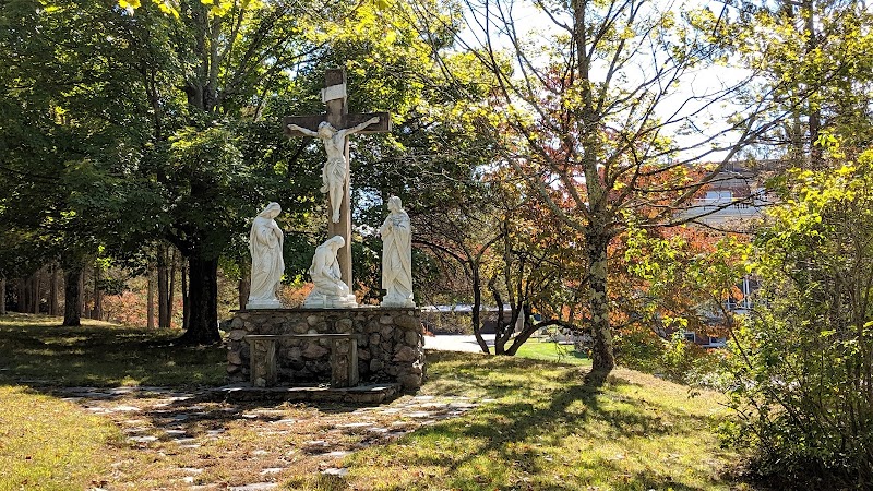 Mount St Rita Health Centre nursing home in Cumberland, RI - Photo 3 of 5