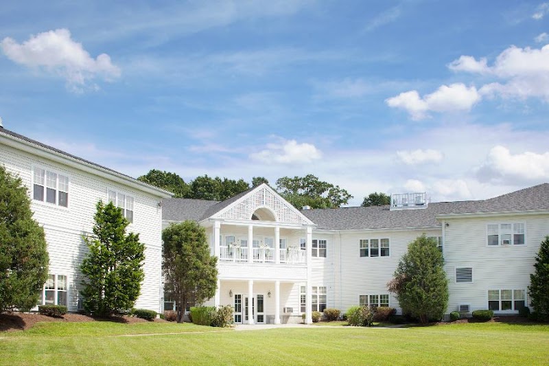 Greenville Skilled Nursing and Rehabilitation nursing home in Greenville, RI - Photo 2 of 5