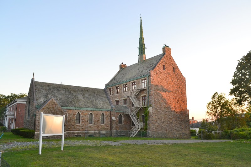 St Clare Home nursing home in Newport, RI - Photo 2 of 3