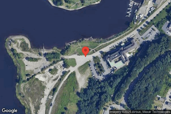 Tockwotton on the Waterfront nursing home in East Providence, RI - Photo 1 of 10