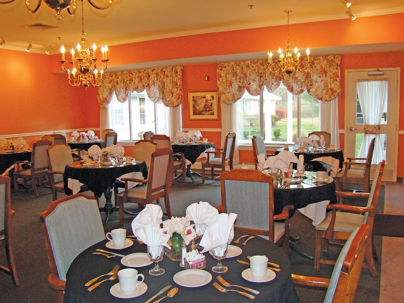 Apple Rehab Clipper nursing home in Westerly, RI - Photo 2 of 5