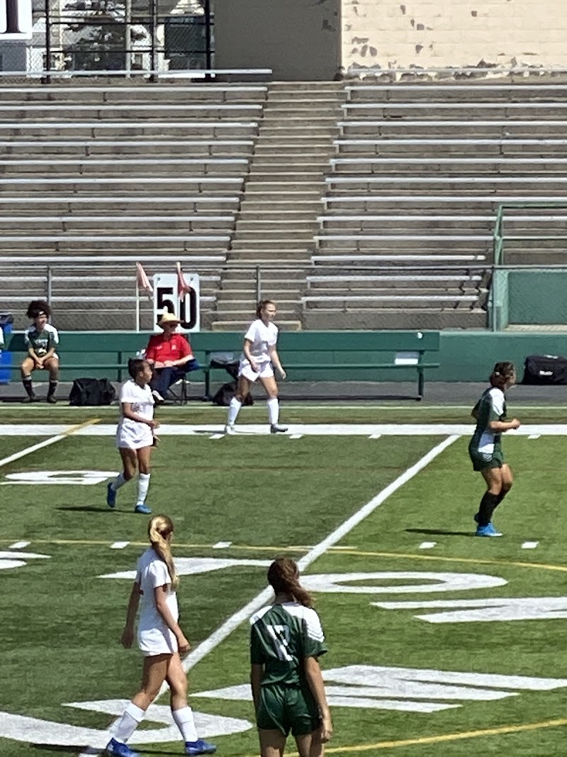 Stillwater Assisted Living and Skilled Nursing Com nursing home in Greenville, RI - Photo 3 of 5