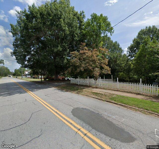 NHC Healthcare - Greenwood nursing home in Greewood, SC - Photo 2 of 3