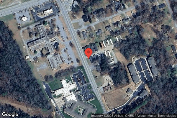 NHC Healthcare - Clinton nursing home in Clinton, SC - Photo 1 of 2