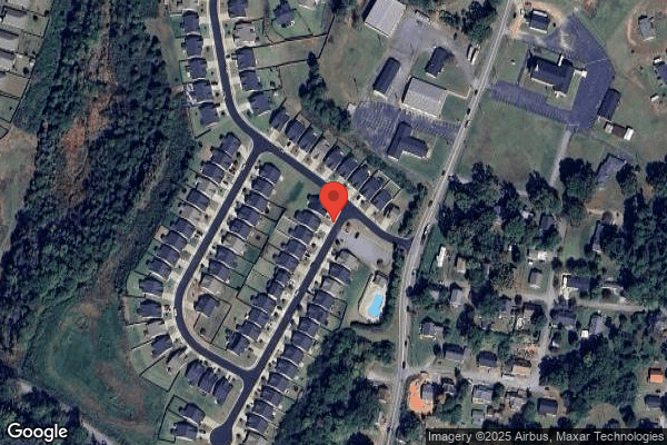 Magnolia Manor - Spartanburg nursing home in Spartanburg, SC - Photo 1 of 5