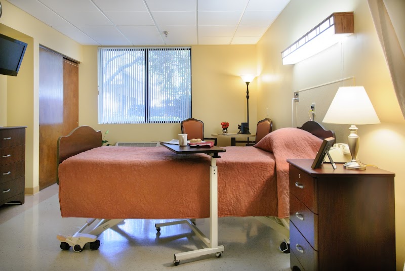 Life Care Center of Hilton Head nursing home in Hilton Head Island, SC - Photo 4 of 5