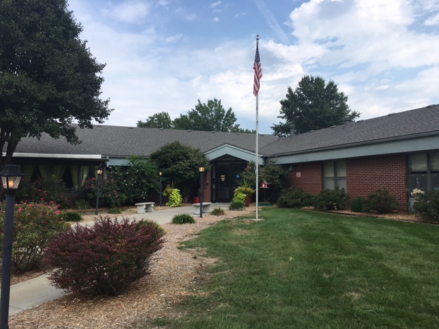 Midlands Health & Rehabilitation Center nursing home in Columbia, SC - Photo 3 of 5