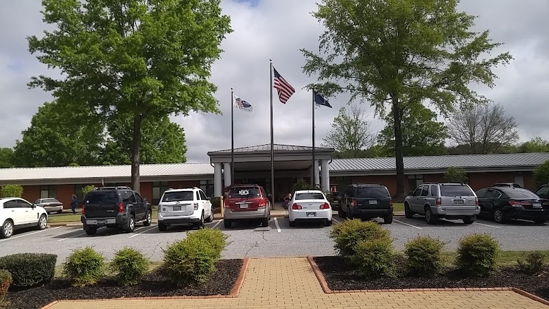 Richard M Campbell Veterans Nursing Home nursing home in Anderson, SC - Photo 2 of 10