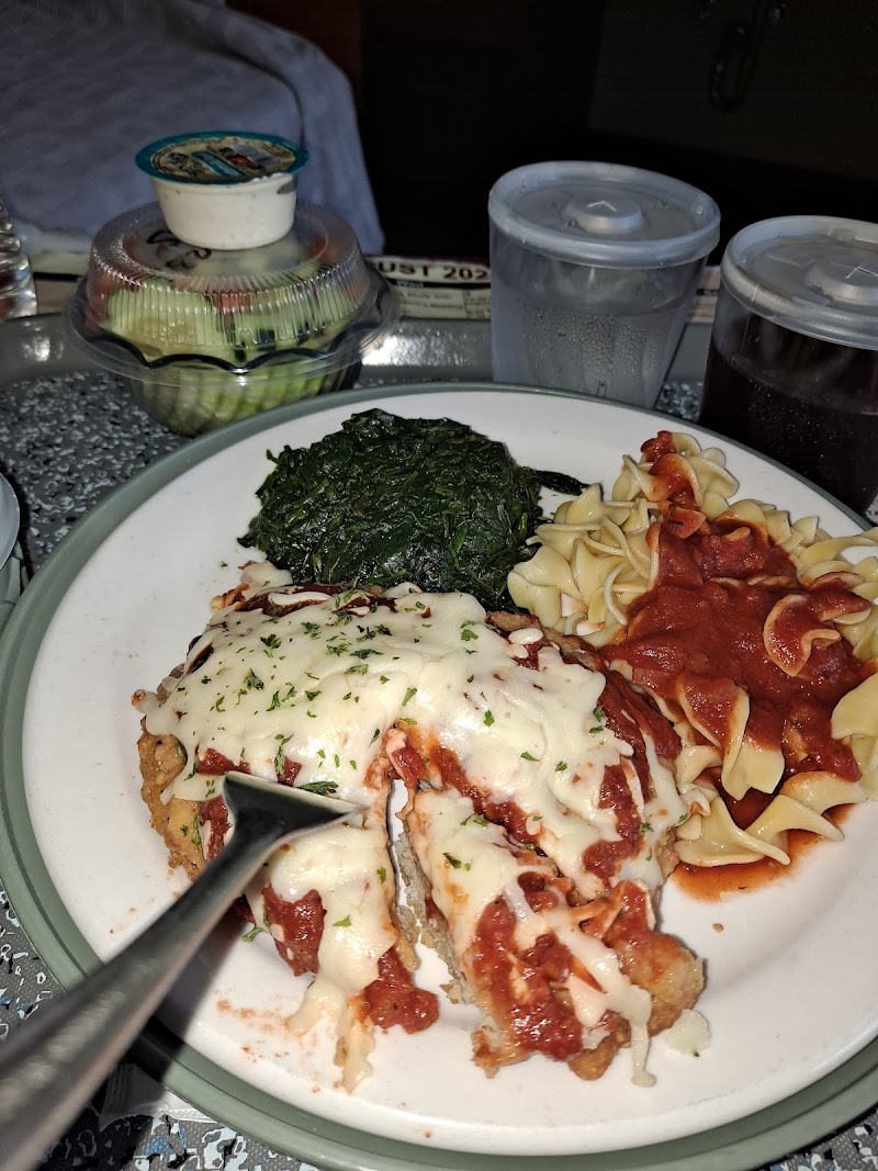 Angel Oak Nursing And Rehabilitation Center, LLC nursing home in Myrtle Beach, SC - Photo 3 of 10