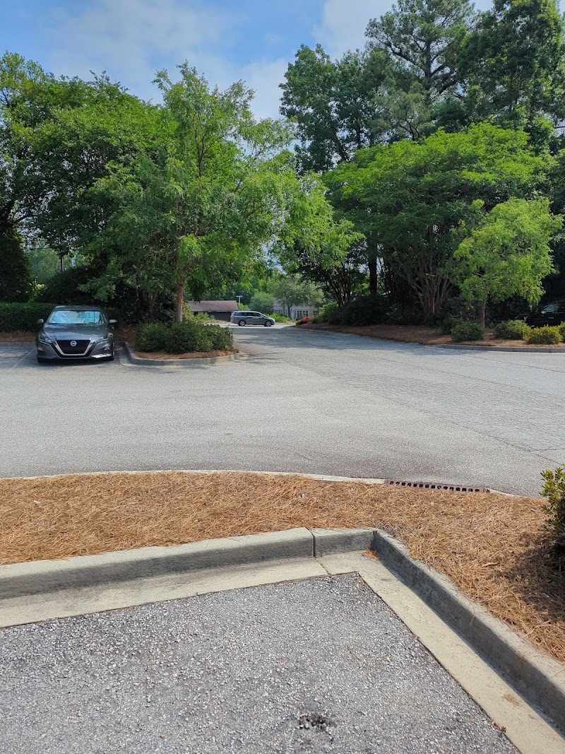 NHC Healthcare - Lexington nursing home in West Columbia, SC - Photo 2 of 3