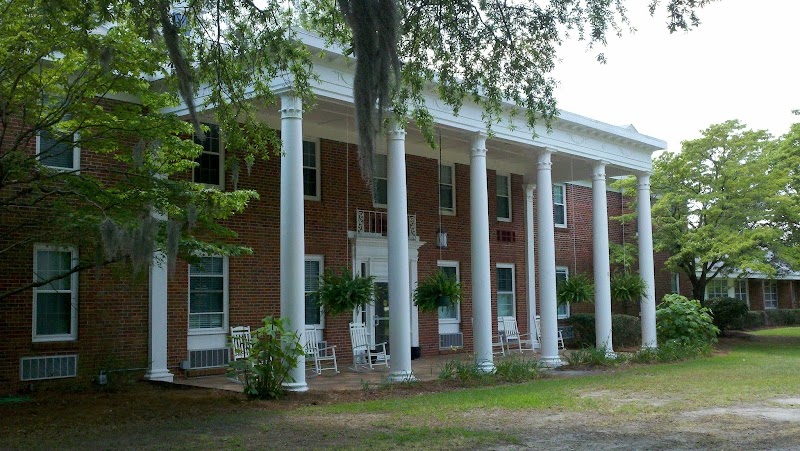 Bethea Baptist Healthcare Center nursing home in Darlington, SC - Photo 5 of 10