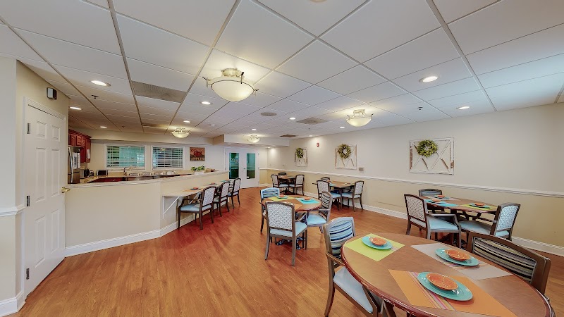 THE GABLES OF PELHAM SKILLED NURSING & REHAB nursing home in GREENVILLE, SC - Photo 3 of 5