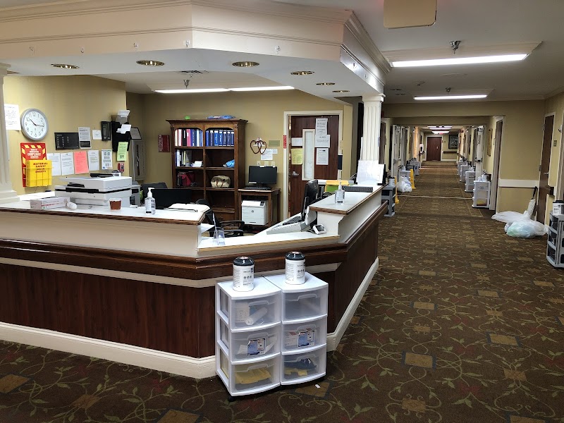 NHC Healthcare - Charleston nursing home in Charleston, SC - Photo 5 of 10